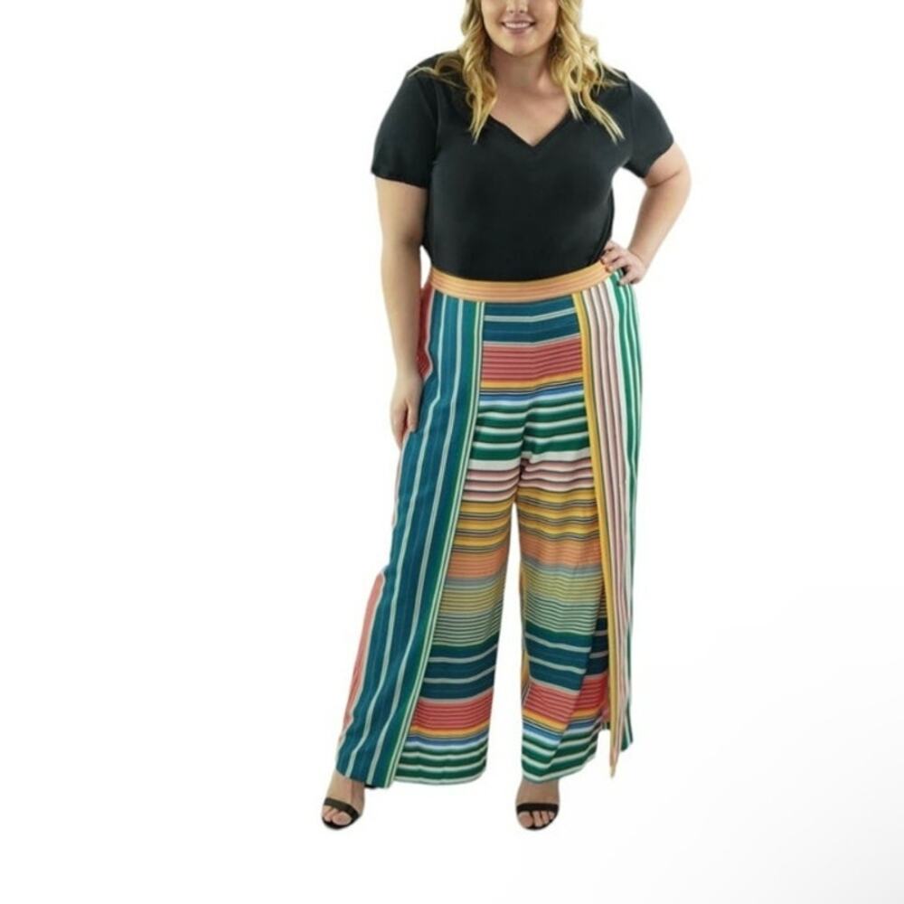 Maree Pour Toi wrap front wide leg pants in multicolor Size 12